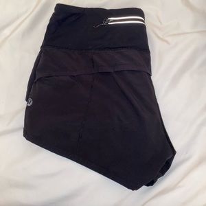 Lululemon size 4 shorts